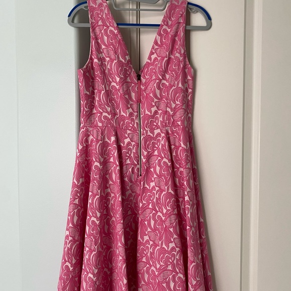 Gorgeous Anthropology dress. Only worn once. Pink and off white. Size 4. - Picture 3 of 4